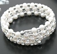 Glänzende 3 Zeile 4 Row Strass Perlen Armband Multi-Layer Stretch Pearls Armband Braut Strass Armband Günstige Hochzeitsfeier