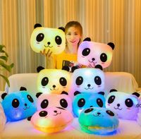 Renkli Aydınlık Panda Yastık Peluş Oyuncak Dev Pandas Bebek Dahili LED Işıkları Kanepe Dekorasyon Yastıklar Deniz Nakliye CCB9106