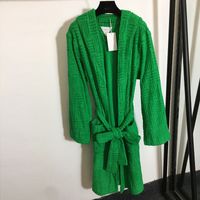 Lüks Gevşek Unisex Pijama Cornes Moda Kapüşonlu Kemer Tasarımcısı Bornoz Partisi Ziyafet Rahat Gecelik Bornoz