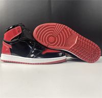 1 Bred Patent Shoes de baloncesto para hombre Womes Jumpman 1S Black Rojo Diseñador Deportes Deportes Sneakers Tamaño US5.5-13 Barco con caja