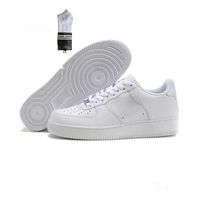 Klasik 1 Adam Koşu Ayakkabıları Kadın Moda Sneakers Üçlü Beyaz Siyah Rahat Bayan Erkek Eğitmen Sneaker Ücretsiz Çorap ile
