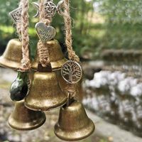 Dekorative Objekte Figuren Hexe Glocken Hexey magische Amulett Windspiele Banisch Böse Faux Kristall Quarz Tür Hängen Anhänger Wohnkultur