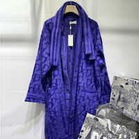 4 Renkler Marka Pijama Cornes Tam Mektup Jakarlı Bornoz Kapalı Rahat Ayarlanabilir Kemer Erkek Kadın Gecelikler
