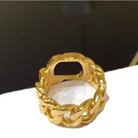 2021 Lyxig designer Ringar för Kvinnor Guldkärlek Ring Superior Kvalitet Koppar Brev Bröllopsgåva Vacker Design Engagemang Smycken Party Har Box