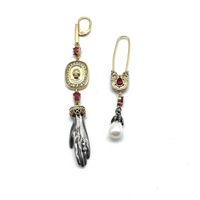 Luxury MC Dangle & Chandelier queen Demon hand personality hipster asymmetric temperament exaggerated long retro pin earrings