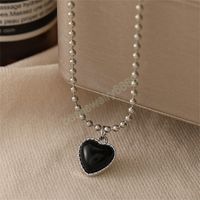 Collana del cuore del colore dell'argento coreano per le donne degli uomini Gothic Geometric Beads Collane della catena dei perline di Y2K Regali dei monili di stile