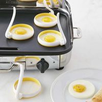 2pcs set Creative Warm Round Silicone Breakfast Tools Omelette Mold Boiled Fryer Pancake Ring Mold Tool Kitchen Accessories XG0210