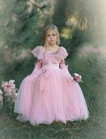 2021 Country Flower Girls Robes avec dentelle à manches courtes à manches courtes Pareant Fête Robes d'anniversaire Longueur Tulle Princess Communion Robe