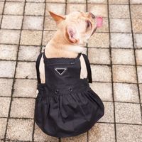 Designers animais de estimação vestidos colete saia letra logotipo de metal vestido cão vestido festa estilo bulldog cães roupas