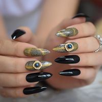 Falska naglar svart 3d mode elegant falsk spik ädelsten lång tips katt ögon unik designad vuxen konstgjord