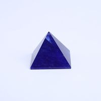 Pyramiden-feinste große blaue Schmelzquarz Pyramiden Edelstein 1.18 "Geschnitzte pyramidenförmige Kristallheilungshandwerk