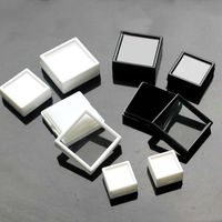 Worzaki biżuterii, Torby 3x3 cm Akrylowe Gem Storage Box Wyświetlacz Loose Diamond Container Small Square Prezent Opakowanie Białe i Czarne Hurtownie