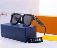 Lüks Moda Tasarımcı Güneş Gözlüğü Goggle Beach Güneş Gözlükleri Erkek Kadın için 5 Renk İsteğe Bağlı İyi Kalite