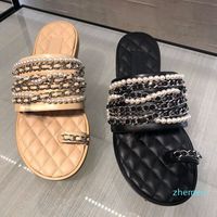 مصمم 2021 النساء أزياء شبشب صندل منصة أحذية رياضية صنادل رغوة جلدية معدنية الصيف شاطئ النعال فليب تتلاشى الأحذية النسائية