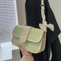 Bolsas de ombro lenços de arco Bolsa de bolsa quadrada 2021 verão de alta qualidade PU couro feminino feminino bolsa Mensageiro