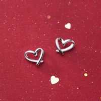 fashionable cute stud 925 sterling silver heart white gold women earring jewellery manufacturer low prices China jewelry wholesale