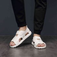 Rahat Ayakkabılar Sandalet erkek Yeni Yaz 2019 İngiliz Ev Açık Rahat Ayakkabılar Trend Delik Açık Toe Yumuşak Soled Plaj 81WS