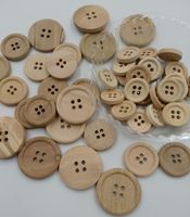 Acessórios de notas artesanais DIY acessórios de madeira borda fina tamanho misturado botões decorativos de costura de madeira 50 pcs por pacote