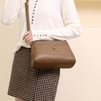 Umhängetaschen kleine Handtasche trendige Mode Frauen Girls Messenger Bag Pu Mini Echtes Leder