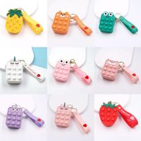 Fidget oyuncaklar Katı Gökkuşağı Renk Mini Kabarcıklar Popper Çanta Duyusal Kauçuk Silikon Çanta Anahtarlık Kabarcık Bulmaca Kılıfları Cüzdan Para Çanta Anahtarlık Hediyeler