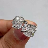 Anéis de casamento projetados zircônia cúbica para mulheres festa acessórios de luxo de alta qualidade cor prata na moda jóias atacado