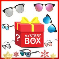 Lucky Mystery Box Surpreenda Caixa Cerca Presente De Natal Contém Óculos De Sol para Homens Mulheres Polarized Sunglass Esporte Driving Shades Cor aleatoriamente US FBA Fast Entrega