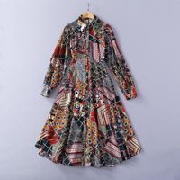 Robes décontractées Vêtements pour femmes européennes et américaines Printemps 2021 Robe de mode vintage simple à poitrine unique