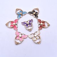 Butterfly Cell Phone Holder Ring Universal Mobile Desk Portable Stand Bracket Accessories Flower Decoration Holders For iphone XR XS Samsung