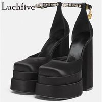Sandales Chaussures Satin Talons High Talons Femme Pompes Strass Ankle Plateforme Pour Femmes Sexy Party Mariage Mariage