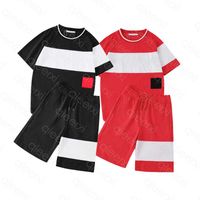 Erkek T-shirt Yüksek Kalite Casual Nefes Yaz Kısa Kollu Şort Ve Tees Polos Açık Sporları Blitable Kırmızı veya Siyah Asya Tops