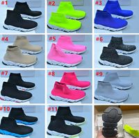 2022 Yeni Bebek Çocuk Sneakers Yeni Sıcak Satmak Çocuk Spor Koşu Ayakkabıları Yüksek Kalite Nefes Örme Antiskid Boş Zaman Çorap Ayakkabı 11 Renkler Boyutu 24-35