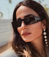 Gafas de sol Moda Pequeños Pequeños Squareesunglases Mujeres Verano Al aire libre Gafas de sol Hombres Eyewear negro UV400