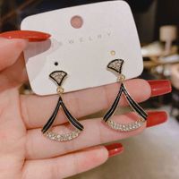 925 Sier Needle Women's Net Red Ins Korean Temperament 2022 New Fashion Cool Fan Earrings