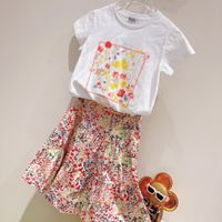 Doces meninas conjuntos de verão t-shirt de algodão crianças + saia 2pc / roupas roupas crianças roupas de impressão flores de algodão de praia