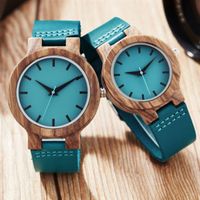 Mode Women Wooden Quartz Watch avec Bracelet en cuir Casual Turquoise Blue Hommes Blue Bracelet Lovers S Monterwatches