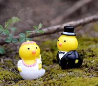 10Pair resina di nozze sposa sposo Chick Miniatures Accessori Paesaggio Per la casa giardino della decorazione della torta di Scrapbooking Fai da te