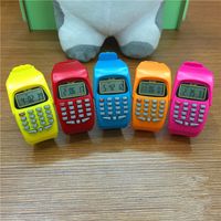 Mode elektronische digitale led horloge casual siliconen sport horloges voor kinderen kinderen multifunctionele calculator polshorloge kleurrijke klok