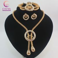 Hot Sale Nigerian Bröllop African Beads Smycken Satser Mode Kvinnor Dubai 18K Guldpläterad Tassel Halsband Örhängen Armband Ring Smycken Set