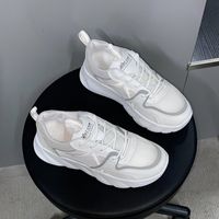 Moda Satış Erkekler Platformu Sneakers Beyaz Tuval Ayakkabılar Bahar 2020 Yeni Erkek Sneakers Vulkanize Siyah Sneakers Erkek