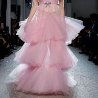 Röcke Elegante Tiered Tüll Maxi Rock Frauen Puffy Baby Rosa Ball Kleid Lange Prom Mode Geburtstagsfeier Tutu Maßgeschneidert