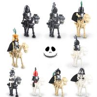 10 unids / Set Medieval Skeleton Knight Bloques de construcción Undead Soldado Figura de acción de caballo DIY Montaje de juguetes de ladrillos para niños H1103