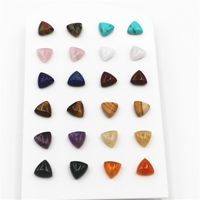 Semplice tendenza geometrica 10 * 10mm orecchini in pietra naturale orecchini triangolo colore miscela per le donne moda carino piccolo all'ingrosso 12 pair 210618
