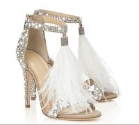 Venta caliente-Venta caliente-2020 Nuevo diseñador de moda zapatos de mujer con diamantes de imitación de plumas Sandalias de verano Tacones altos Partido Zapatos de novia