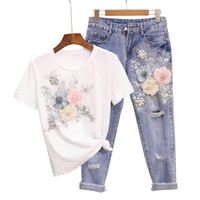 Dos trajes de vestir de dos piezas Top y pantalones Top y pantalones Mujeres Bordado 3D Flor Tshirts + Jeans 2pcs Ropa Conjuntos de ropa de verano camiseta de manga corta
