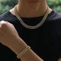 Hip hop elmas buzlu zincirler kolyeler bileklik mücevherler Avusturya Rhinestone Küba Link Erkekler Unisex Party Altın Gümüş Zincir Kolye Çapraz Hediye