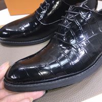 Compre al por mayor Traje Negro Zapatos Marrones de bajo precio \u0026 de  calidad con envío gratuito | Es.DHgate