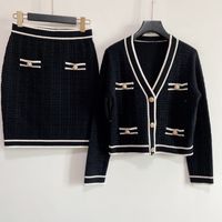 2021 летние повседневные платья свитер Скир двух штук юбка с короткими рукавами вязаная ткань роскошные дизайнерские одежды, причинно-носить вязальную одежду