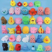 Animales mixtos Natación Juguetes de agua colorido suave flotante de goma pato de pato Sound Squeaky Bathing Toy para juguetes de baño de bebé