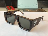 Üst Lüks Erkekler Kadınlar Için Yüksek Kalite Marka Tasarımcı Güneş Gözlüğü Yeni Satış Dünyaca Ünlü Güneş Gözlükleri Moda Tasarım Gözlük UV400 Ile Kutusu OW40018U