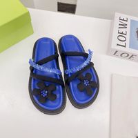 Pantofole Flower Sandals Women's 2021 Summer Fashion Hit Color Lazy Flip-Flip-flops Soletto di Beach Beach Pearl